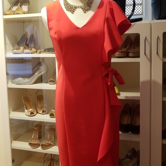 Teri Jon Dresses & Skirts - Teri Jon cutest dress w side ruffle